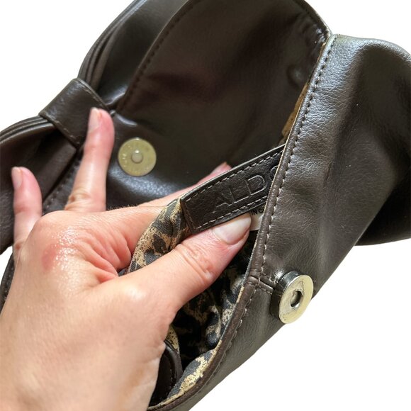 Aldo Brown Bow‎ Clutch/Wristlet - Picture 3 of 5